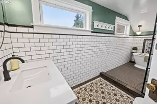 538 McClure Ave, Astoria, OR 97103 - Photo 34