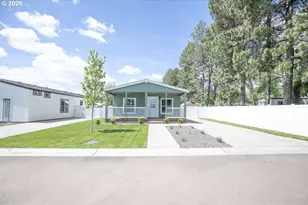 3111 Q Ave, La Grande, OR 97850 - Photo 1