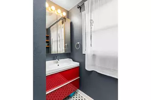 245 SE 108th Ave, Portland, OR 97216 - Photo 26