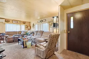 17116 SW Eldorado Dr, Tigard, OR 97224 - Photo 4