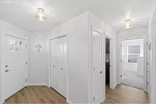 2046 SE Academy St, Dallas, OR 97338 - Photo 6