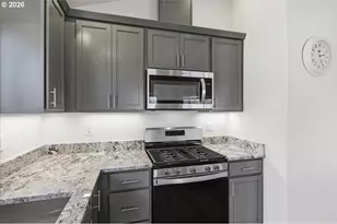 2046 SE Academy St, Dallas, OR 97338 - Photo 18