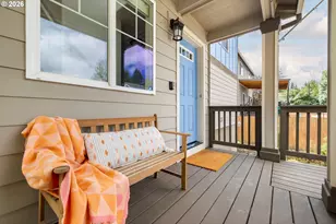 38853 Redwood St, Sandy, OR 97055 - Photo 2