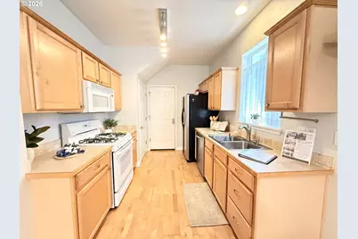 3625 Kendra St, Eugene, OR 97404 - Photo 4