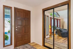 2259 SE Lindenbrook Ct, Milwaukie, OR 97222 - Photo 4