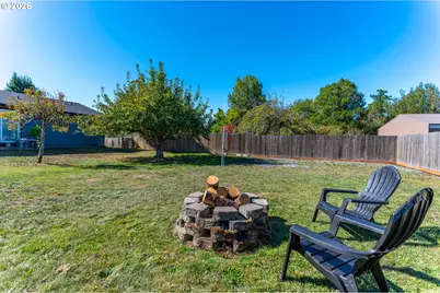 1654 Carlisle Ln, Myrtle Point, OR 97458 - Photo 38