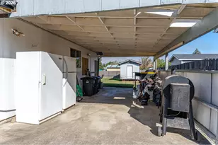 1654 Carlisle Ln, Myrtle Point, OR 97458 - Photo 4