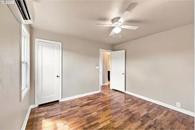 155 College Dr, Salem, OR 97304 - Photo 20