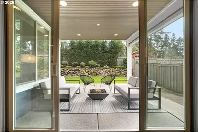 2126 Wembley Pl, Lake Oswego, OR 97034 - Photo 16
