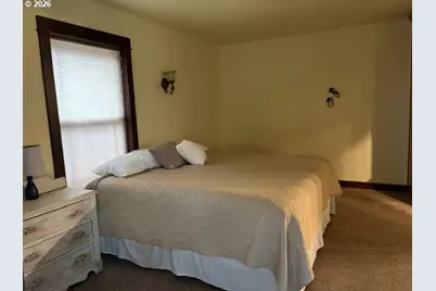 141245 Red Cone Dr, Crescent Lake, OR 97733 - Photo 18