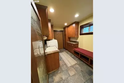 141245 Red Cone Dr, Crescent Lake, OR 97733 - Photo 20