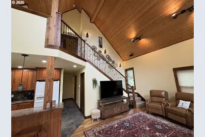 141245 Red Cone Dr, Crescent Lake, OR 97733 - Photo 14