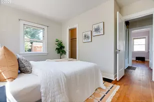 405 SE 85th Ave, Portland, OR 97216 - Photo 10