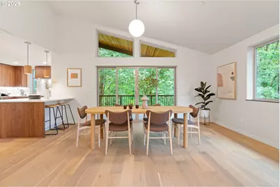 3105 NW Blue Sky Ln, Portland, OR 97229 - Photo 2