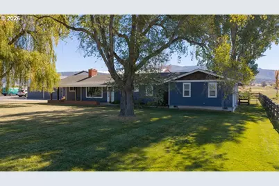 11288 SW Highway 126, Powell Butte, OR 97753 - Photo 1