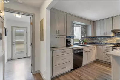 60 Raven Ln, Depoe Bay, OR 97341 - Photo 20