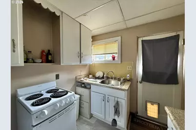 210 NW Canton St, John Day, OR 97845 - Photo 20