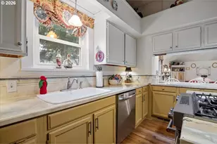 91184 N Miller St, Coburg, OR 97408 - Photo 16