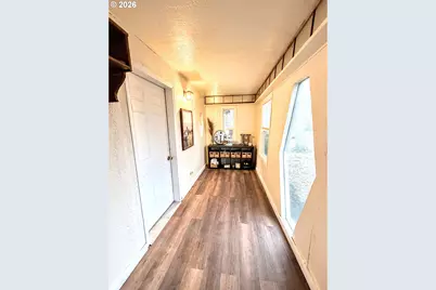 102 Lake Ave, La Grande, OR 97850 - Photo 14