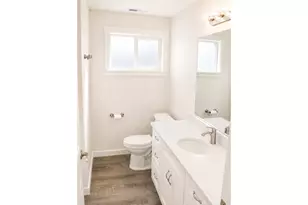 4942 NE Oak Park Dr, Salem, OR 97305 - Photo 26