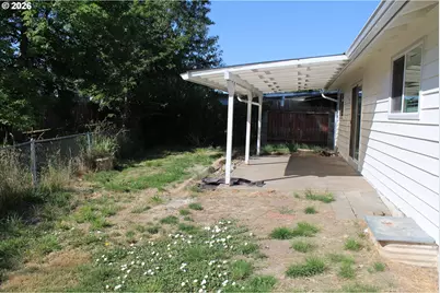 4942 NE Oak Park Dr, Salem, OR 97305 - Photo 32