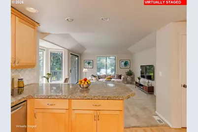 8131 SW 56th Ave, Portland, OR 97219 - Photo 12