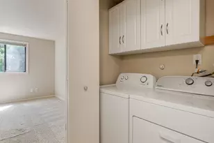 8131 SW 56th Ave, Portland, OR 97219 - Photo 18