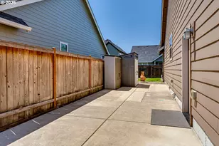 5427 King Arthur Ct, Eugene, OR 97402 - Photo 22