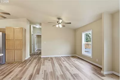 5972 Mt Vernon Rd, Springfield, OR 97478 - Photo 16