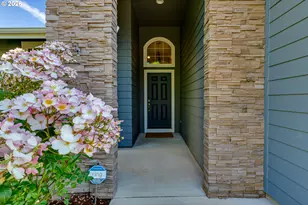 3411 Timberbrook Way, Eugene, OR 97405 - Photo 2