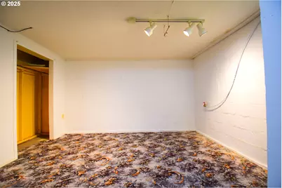 16163 French Prairie Rd, Woodburn, OR 97071 - Photo 20