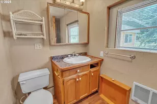 16163 French Prairie Rd, Woodburn, OR 97071 - Photo 40