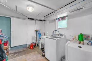 16163 French Prairie Rd, Woodburn, OR 97071 - Photo 14