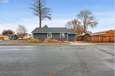 1602 Broadway St, Baker City, OR 97814 - Photo 28