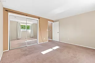 11612 SW 49th Ave, Portland, OR 97219 - Photo 12