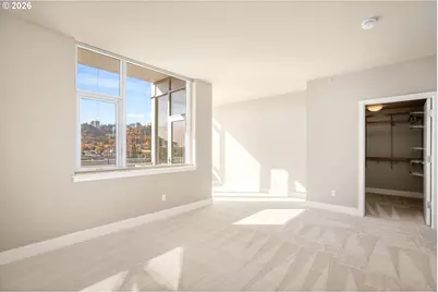 1920 S River Dr #E1204, Portland, OR 97201 - Photo 36