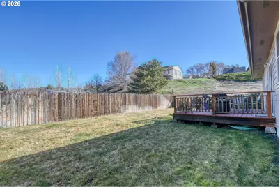 2175 NW Gilliam Ave, Pendleton, OR 97801 - Photo 32