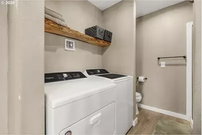 216 Terrace Dr, Glide, OR 97443 - Photo 32