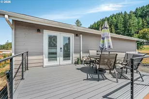 216 Terrace Dr, Glide, OR 97443 - Photo 36