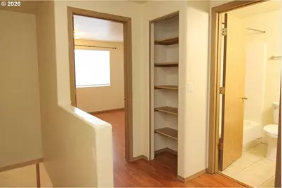 [Address not provided], Portland, OR 97266 - Photo 10