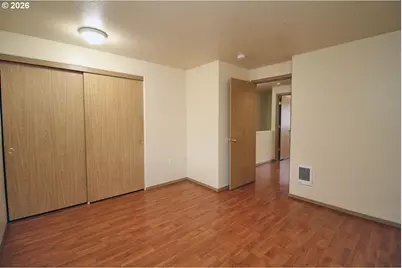 [Address not provided], Portland, OR 97266 - Photo 8
