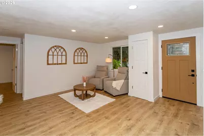 395 E 46th Ave, Eugene, OR 97405 - Photo 10