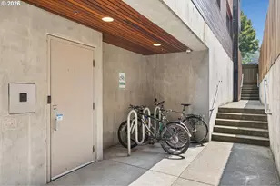 2538 NW Thurman St, Portland, OR 97210 - Photo 28