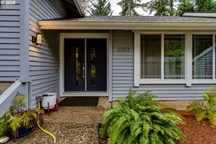 2665 E Wilshire Dr, Eugene, OR 97405 - Photo 4