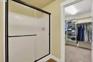 8254 SW 74th Ave, Portland, OR 97223 - Photo 18