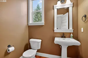 8254 SW 74th Ave, Portland, OR 97223 - Photo 10