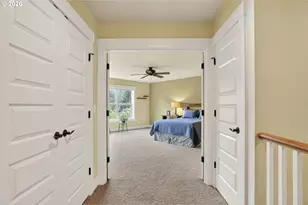 8254 SW 74th Ave, Portland, OR 97223 - Photo 12