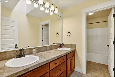 8254 SW 74th Ave, Portland, OR 97223 - Photo 22