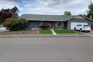 17293 SW Barcelona Way, Beaverton, OR 97007 - Photo 2