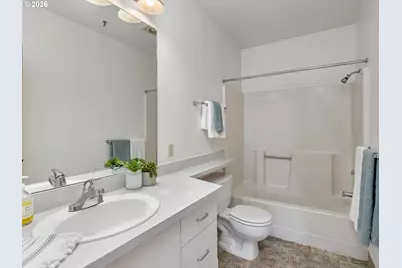 232 NW Uptown Ter #1B, Portland, OR 97210 - Photo 30